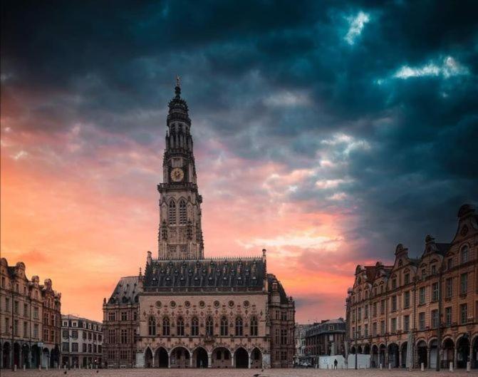 Hotel de L'univers Arras Extérieur photo